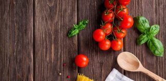 Czym pryskać pomidory przed zarazą?